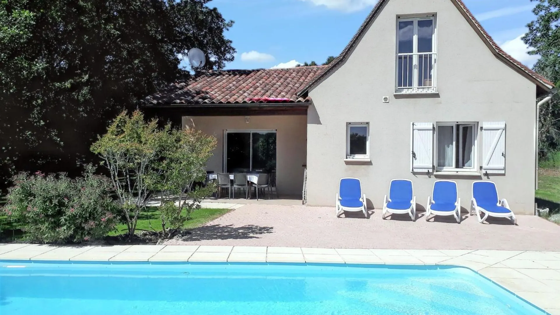 Villa Ravissante A Loubressac Avec Piscine Privee